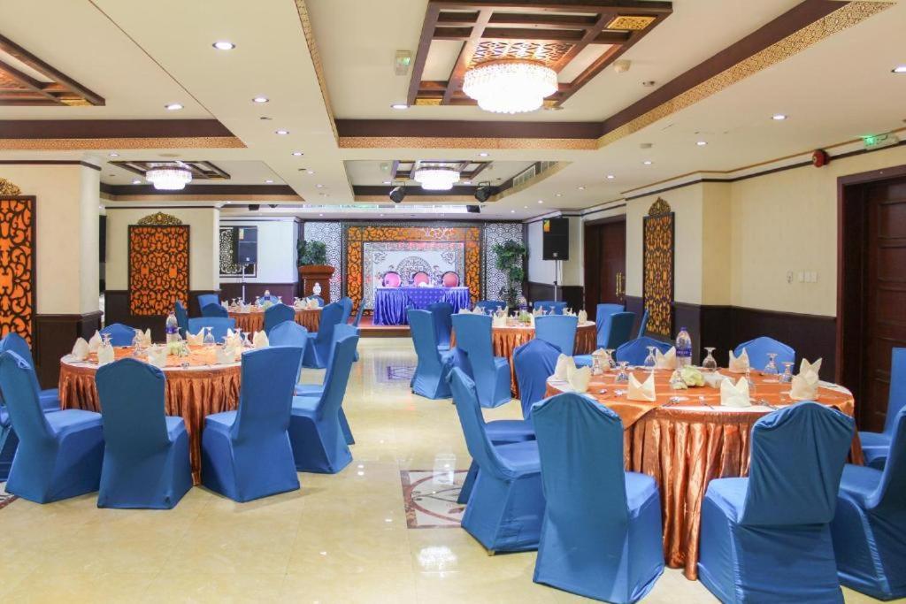 Clifton International Hotel 푸자이라 외부 사진